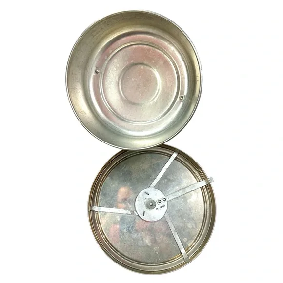 Mirro Aluminum Cake Saver Carrier Locking Lid W/ Handle Pan Vintage 60s USA Made - Picture 6 of 13